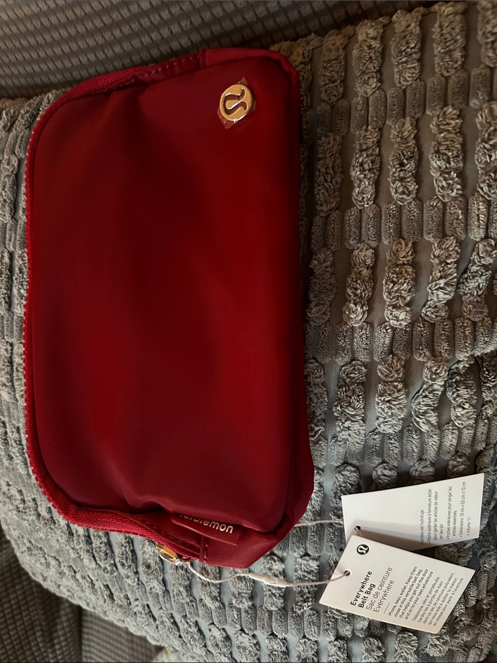 Red Merlot lululemon belt bag 1L NWT
